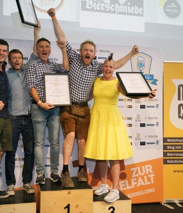 Siegerfoto der Wertungsgruppe Kreativbiere (Sauer, Rauch, alternative Extraktquellen), Kategorie Gewerbliche Brauerei