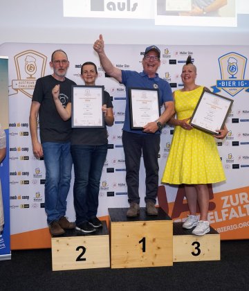 Siegerfoto der Wertungsgruppe Lagerbiere Dunkel, Kategorie Hobbybrauerei